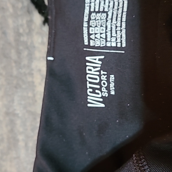 Victoria Sport Knockout Mesh Metallic Silver detail Leggings - Picture 3 of 15